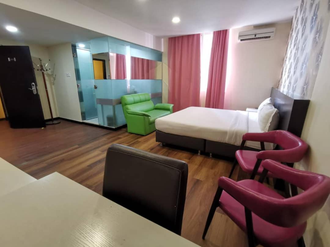 Prince Hotel Tawau Zewnętrze zdjęcie